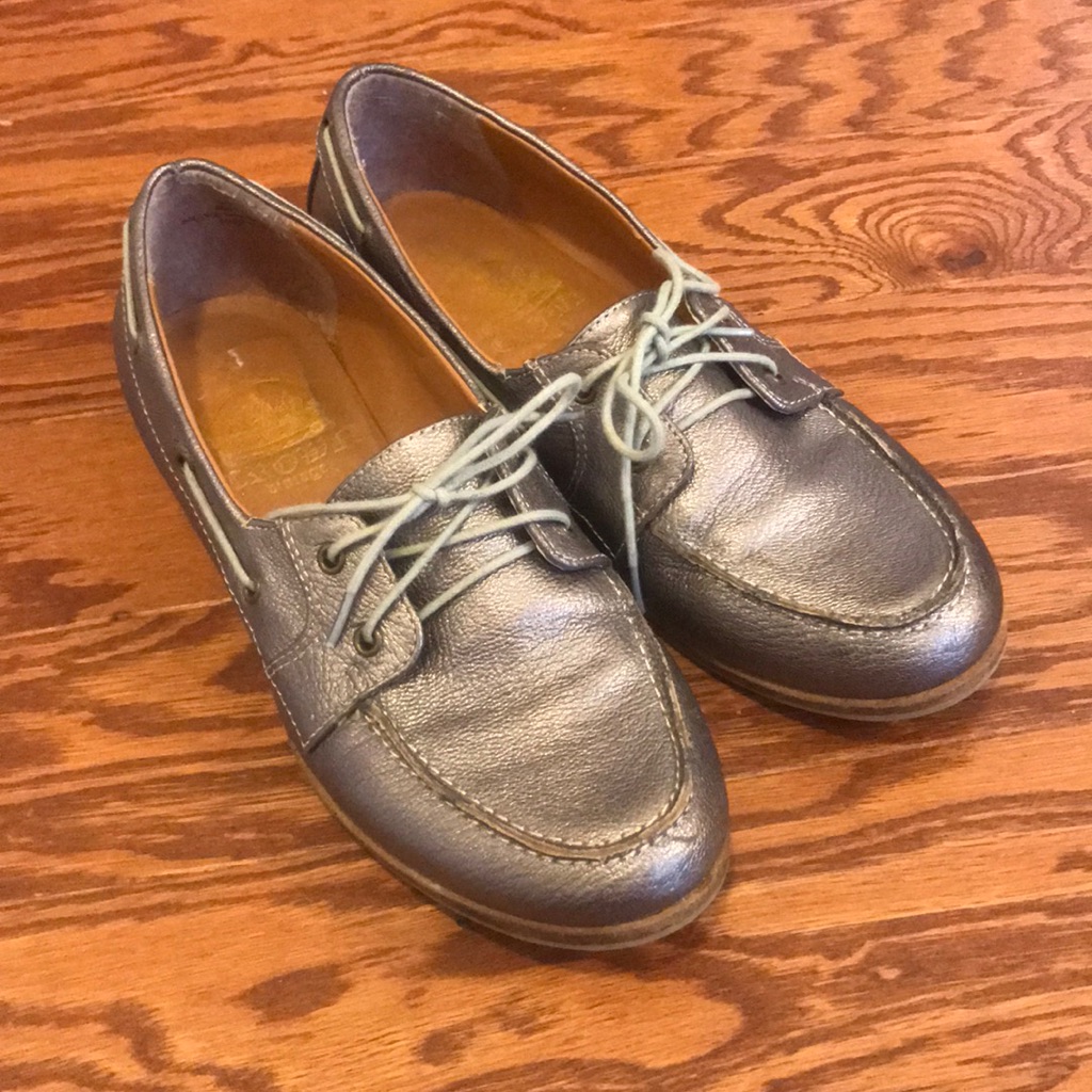 Crown Vintage Sliver Leather Shoes Sz 75